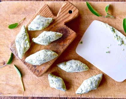 gnudi recipe with dough scraper