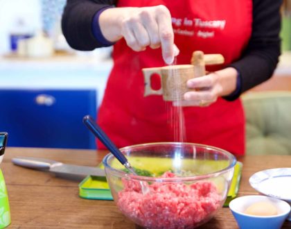 Meatballs with Tomato Sauce Class