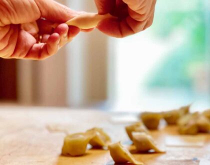 Handmade tortellini in brodo Class